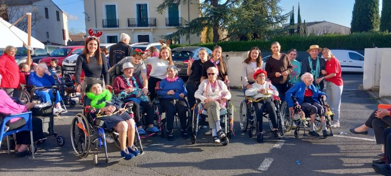 Lire la suite à propos de l’article 17 Déc 2025 : les Term fêtent Noël à l&rsquo;EHPAD de Capestang