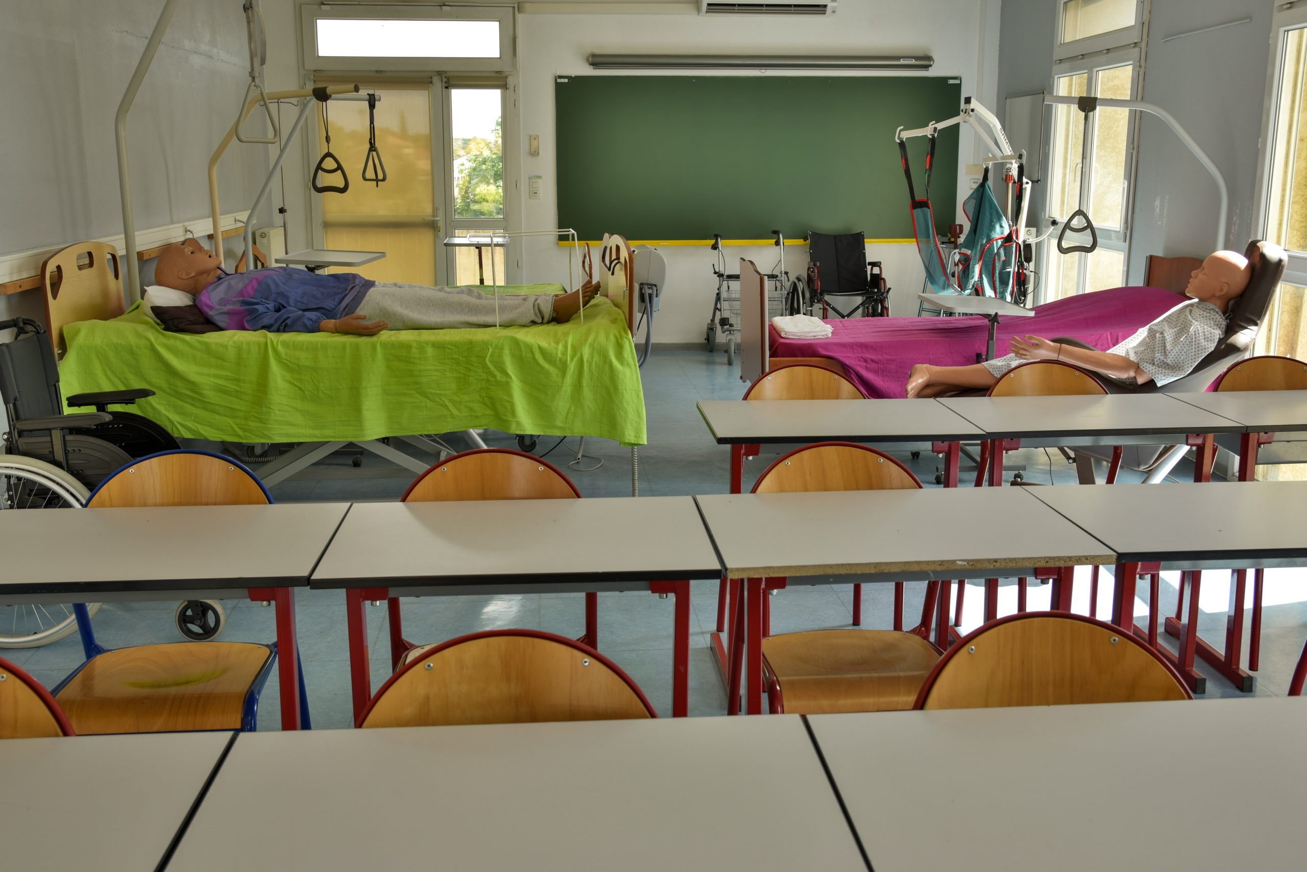 matériel du lycée les buissonnets de capestang